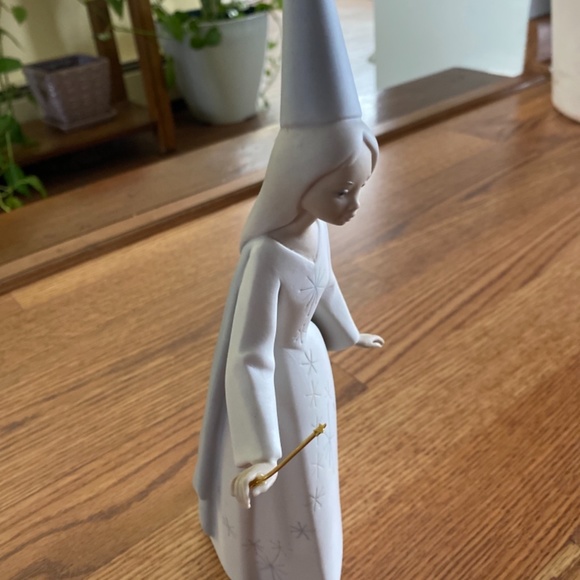 Lladro Fairy God Mother - Mint - like new condition - Picture 9 of 9